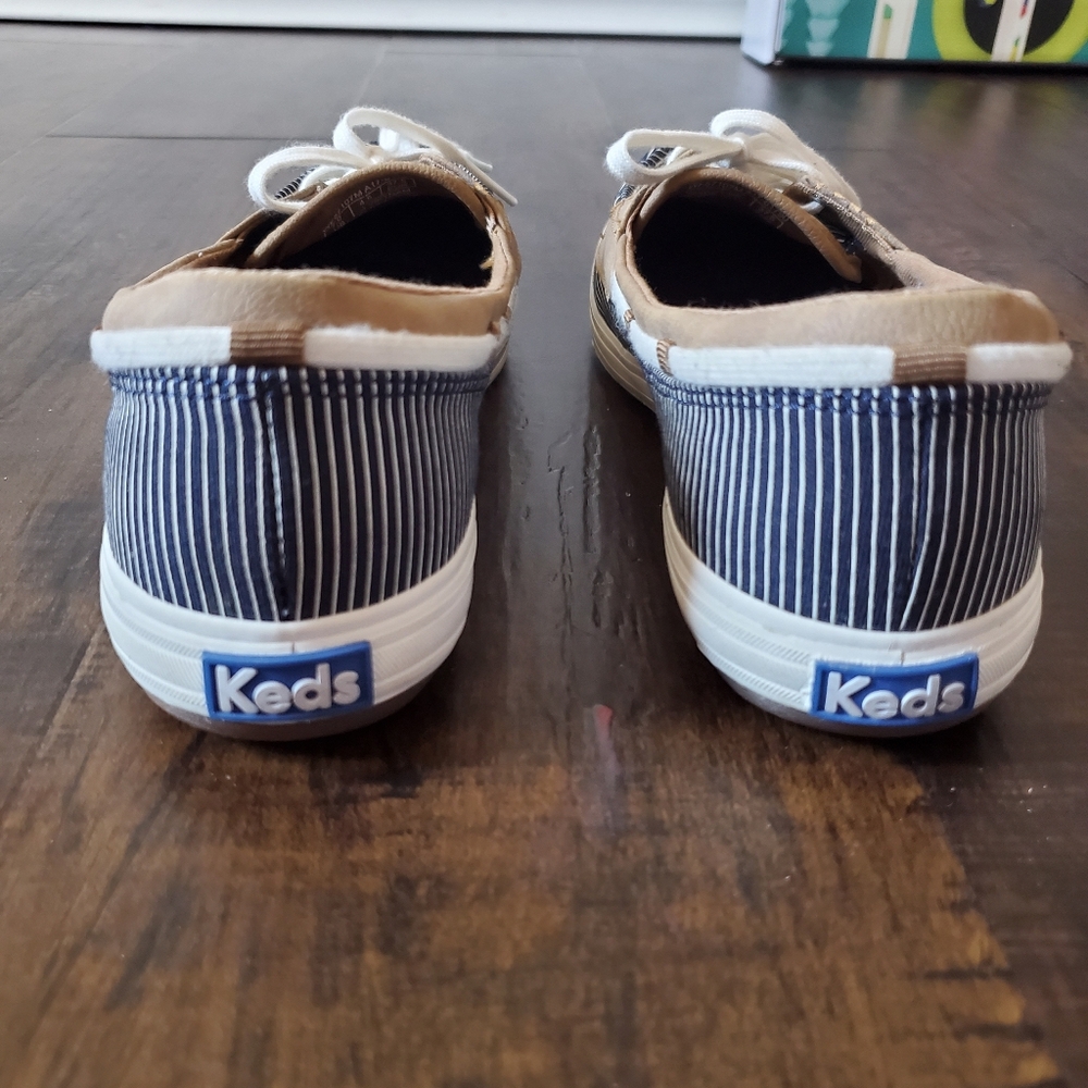 Keds  Women Glimmer Lace Up Ortholite Boat Shoes Navy and Tan Nautical Size 7 US - Picture 3 of 8